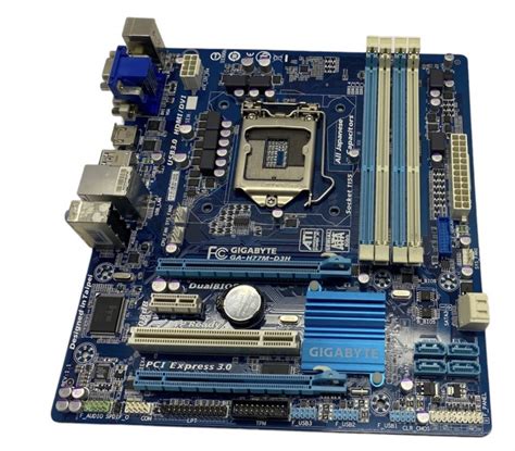 Материнская плата GIGABYTE GA-H77M-D3H Socket 1155