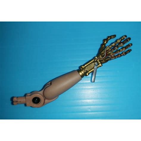 HOT TOYS MMS677 星際大戰 複製人全面進攻 安納金 天行者 單售 機械右手臂 蝦皮購物