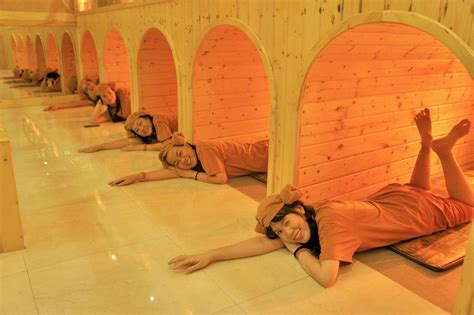 Comment se relaxer dans un jjimjilbang (spa coréen)