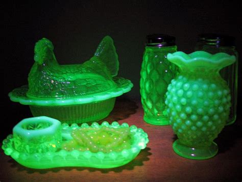 Uranium Glass In Uv Light By I Believe I Can Fry Via Flickr Vaseline Glass Glass Ceramic