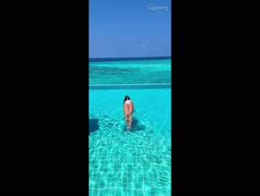 Nicole Scherzinger Sexy Showing Off Her Sensational Bikini Body AZNude