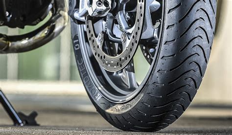 Roadtec™ 01 - Llanta Moto | Metzeler