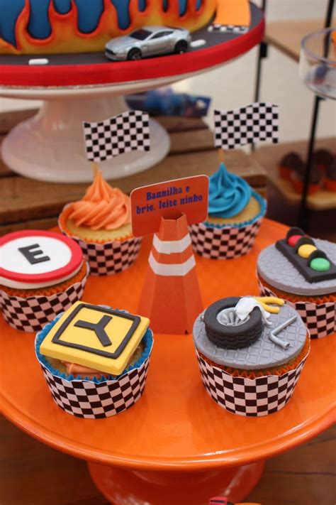 Festa Hot Wheels Pra Gente Miúda Criações Festa hot wheels Hot wheels Festa hotweels