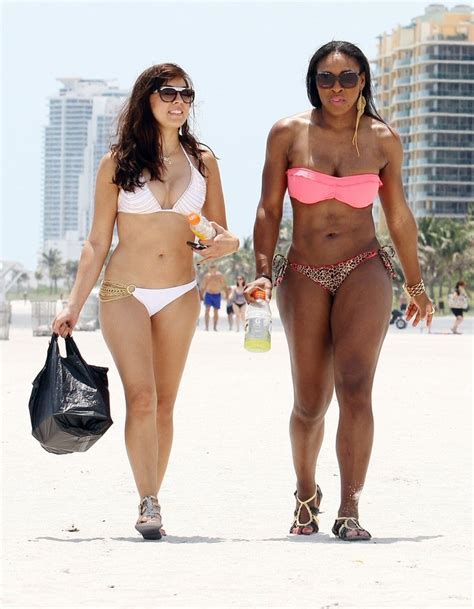 Actress Look Serena Williams Hot In Bikini