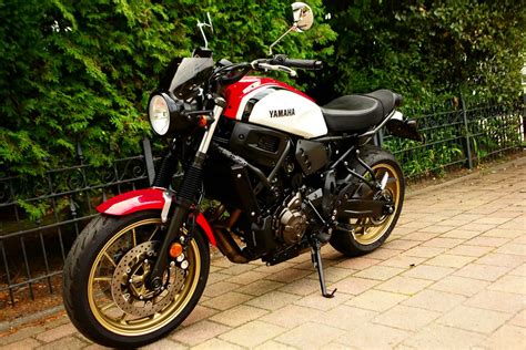 Yamaha Xsr Naked In Rood Gebruikt In Oosterwolde Voor