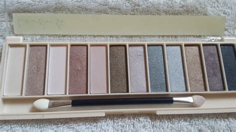 Horv Th D Ri Teszt Lovely Nude Make Up Kit Paletta