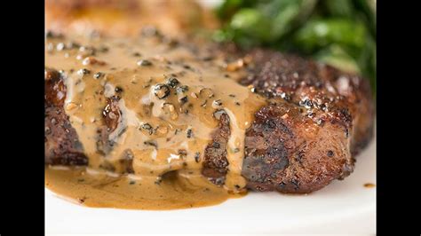 Steak With Creamy Peppercorn Sauce Youtube