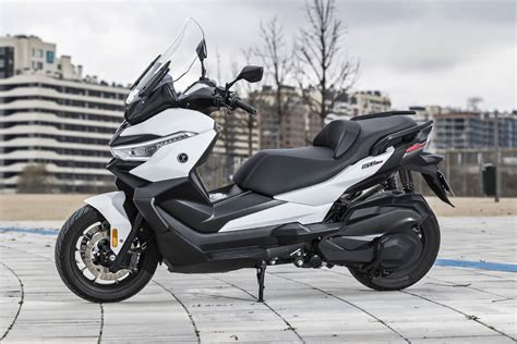 Prueba Voge Sr4 Max T