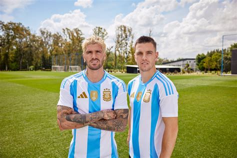 Comer o comprar la camiseta de Argentina Mirá cuánto cuesta la nueva