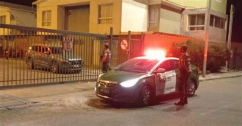 Solitario Delincuente Fue Sorprendido Por Vecinos Cuando Robaba En Una