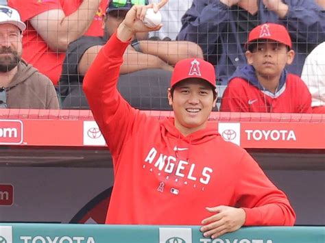 エンゼルス・大谷翔平、17連戦初戦は「3番・dh」でスタメン Rソックス・吉田正尚は先発外れる スポーツ報知