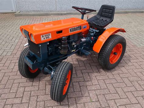 Kubota B6000 4wd • Vm Service