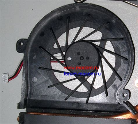 Ноутбук Samsung R510: кулер KDB0705HA DC05V 0.40A, корпус BA62-00473A