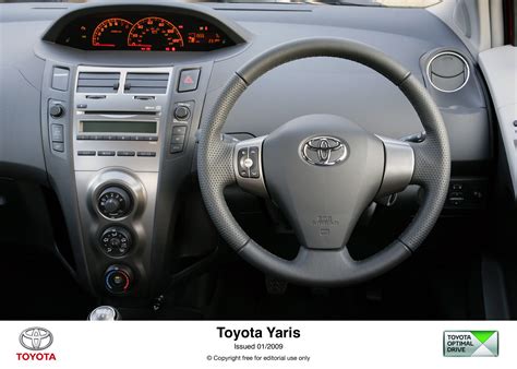 Yaris Interior (2008 - 2011) - Toyota Media Site
