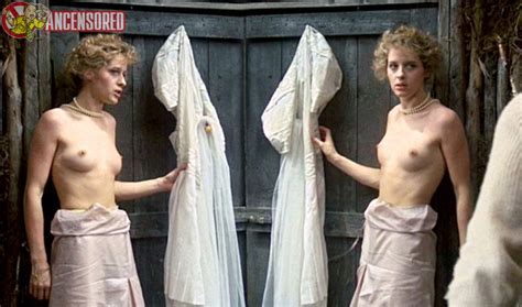 Blood For Dracula Nude Pics Page