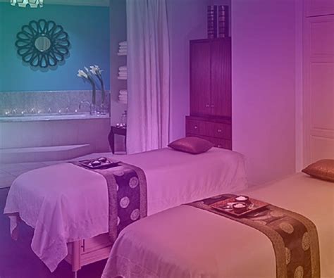 Japan Gay Travel Guide Best Lgbtq Places To Visit