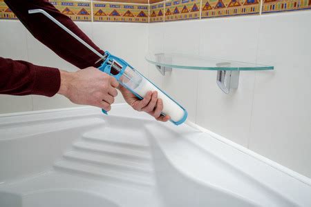 What you need to know about bathroom caulking