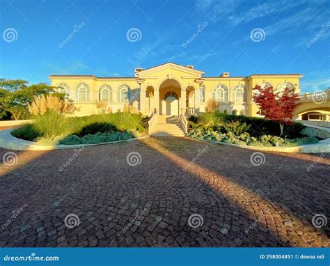 Clube House Stock Photos Free And Royalty Free Stock Photos From Dreamstime