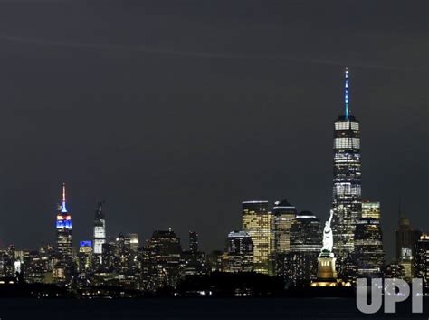 Photo Storm Clouds Over The Manhattan Skyline In New York
