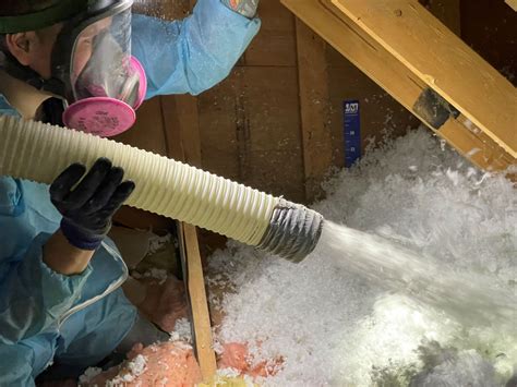 Fiberglass Insulation Calgary - Blown-In & Energy-Efficient Solutions