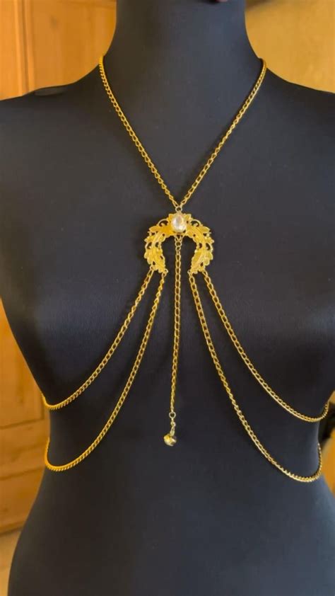 Цепочка body chain | Колье на плечи (винтажный аксессуар), Бижутерия ...