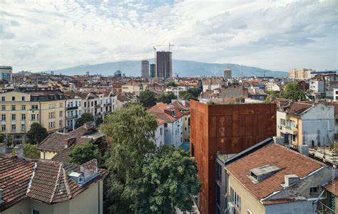 DOT София / Архитекторы ввода-вывода - Arch3Design