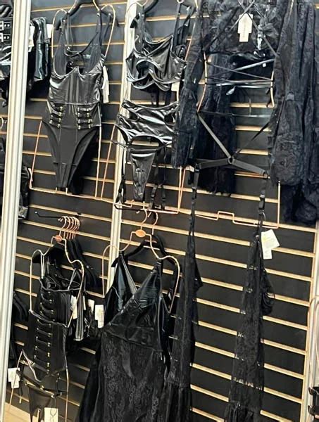 My Visit To The Las Vegas Lingerie Show Sexy Box