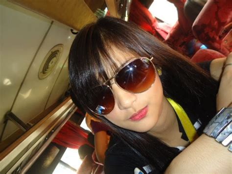 Awek Melayu Hot Tudung Hot Cewek Manis Zhy Zhy Part