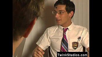 Sexy Gay Blair Mason And Kayl O Riley Are Bored Investigating Anatomy XVIDEOS