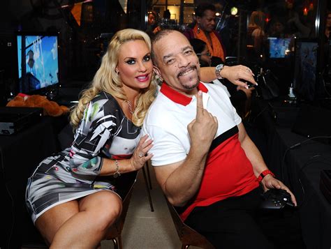 Coco Austin Looks Curvy Showing off Her Booty Workout with Weights in