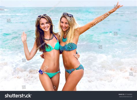 Brunette Blonde Woman Friends Hot Sexy Stock Photo 271563002 Shutterstock