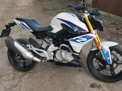 Купить б у BMW G 310 R инжектор 6 передач в Москве белый naked bike 2020 года на Авто ру ID