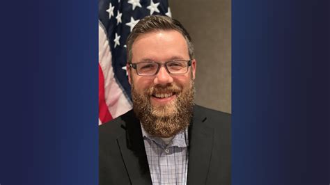 Guernsey earns prestigious DOD engineering award | NAVAIR