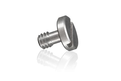Винт с резьбой 1/4"(M) для штативов и микрофонных стоек |Mobicent.ru