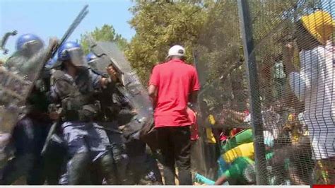 S Africa Protests Reach Boiling Point Cnn Video