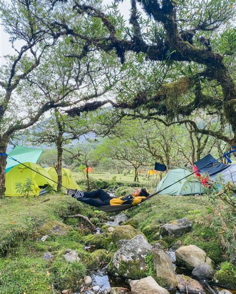 Pesona Lembah Lohe Area Camping Di Gunung Bawakaraeng