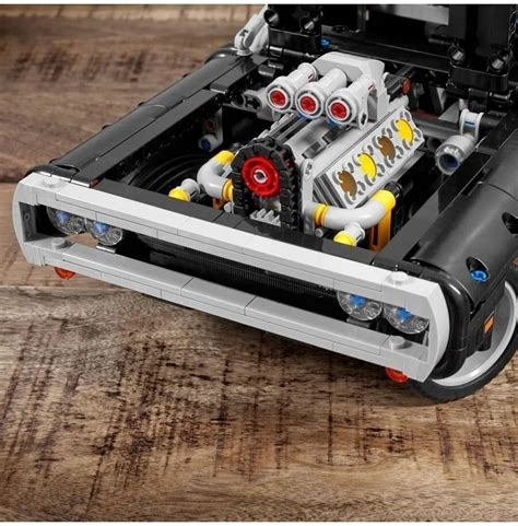 Конструктор Technic «Dodge Charger Доминика Торетто» 6096/72001 купить ...