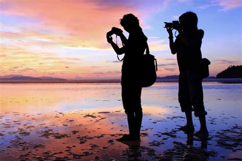 На что снимать видео: фотоаппарат vs. видеокамера / Гид покупателя