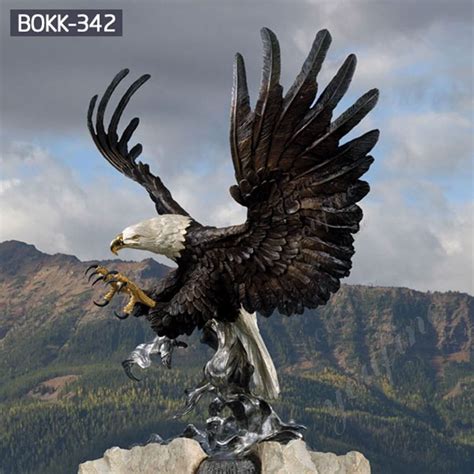 Large Outdoor Bald Eagle Statues Bronze Wildlife Sculptures for Sale