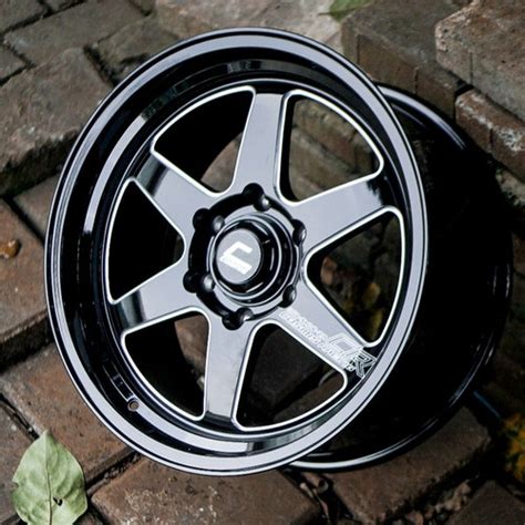 Promo Velg Mobil Cosmis R18x9 0 H 6x139 7 ET20 106 1 Glossy Black