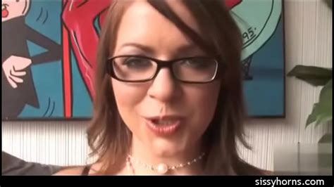 Hot Cuckolding By Cruel Wife Sissyhorns XNXX