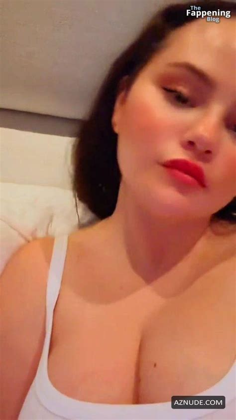 Selena Gomez Sexy Photos Showing Off Her Hot Breasts And Nipples In Her Stories Aznude