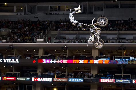 Moto X Freestyle Gallery Racer X