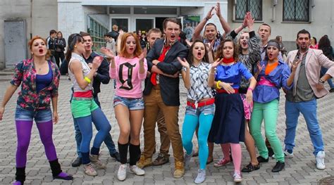 Стол 90х годов вечеринка - 91 фото