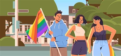 Pessoas Segurando Bandeiras De Arco Ris Lgbt Desfile De Amor Gay L Sbico Orgulho Festival