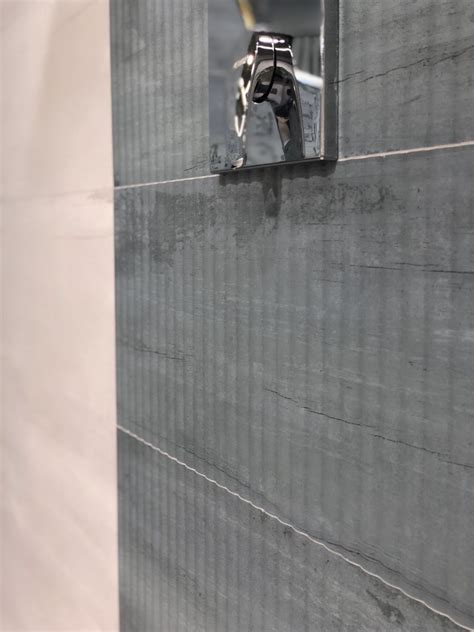 Плитка под бетон и цемент в новой экспозиции на Габайдулина,39