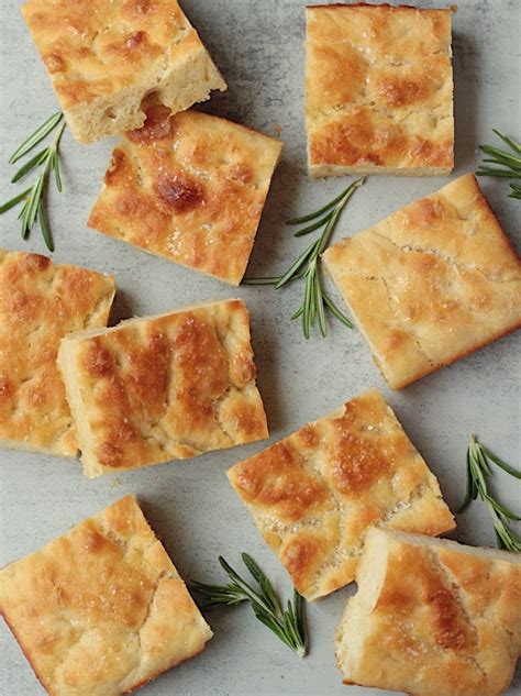 Easy No Knead Vegan Focaccia Bread