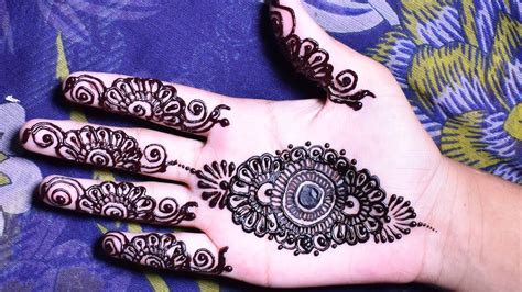 Latest Simple Arabic Cone Mehndi Design In Easy For Front Hand