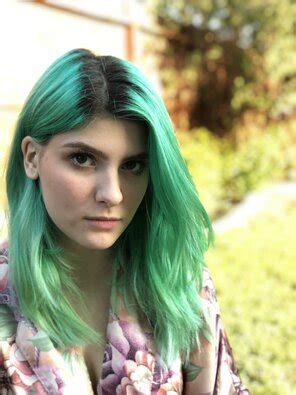 Cute Slut Aurora Naked Sexy Slut Aurora Naked 2 Porn Pic