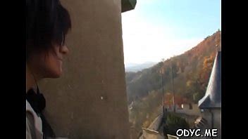 Sleder babe recibe una follada hardcore por detrás por un abuelo XVIDEOS